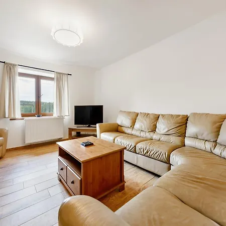 Villa In Varva Ov With Garden Retreat Villa *