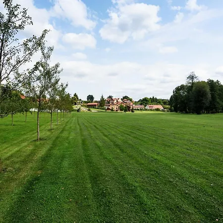 Prázdninový dům In With Garden Retreat Varvazov
