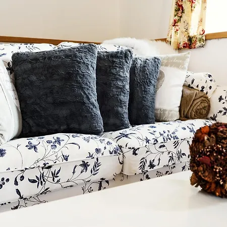 In With Garden Retreat *