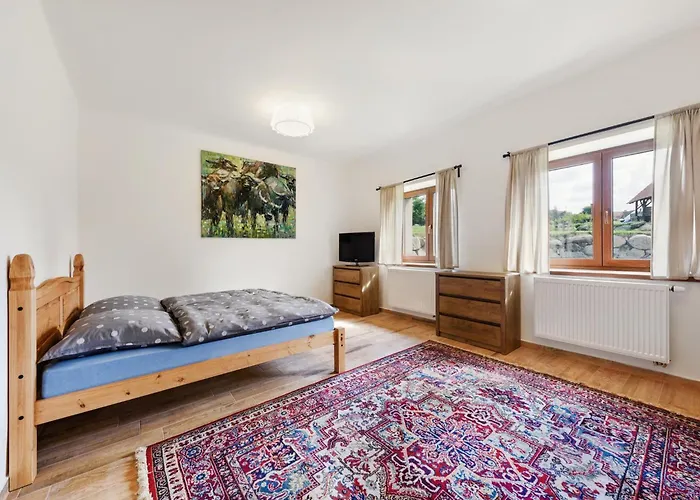 In With Garden Retreat Holiday home