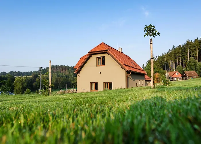 In With Garden Retreat